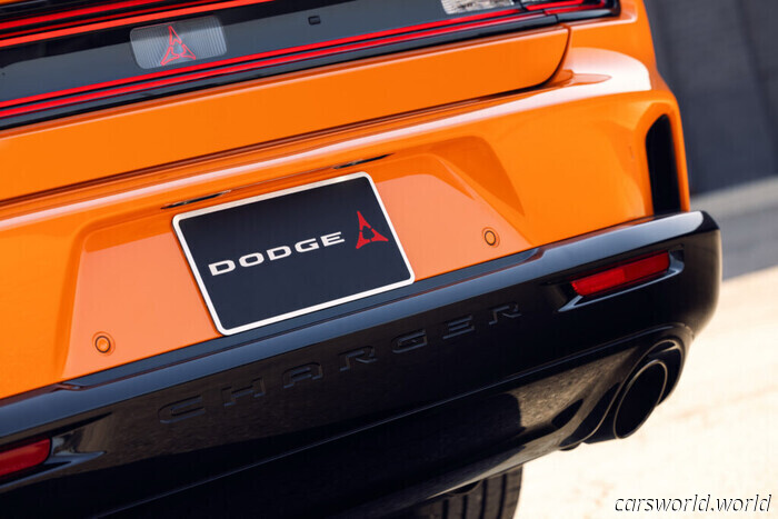 Florida Has Just Made Your Adorable License Plate Frame a Criminal Offense | Carscoops